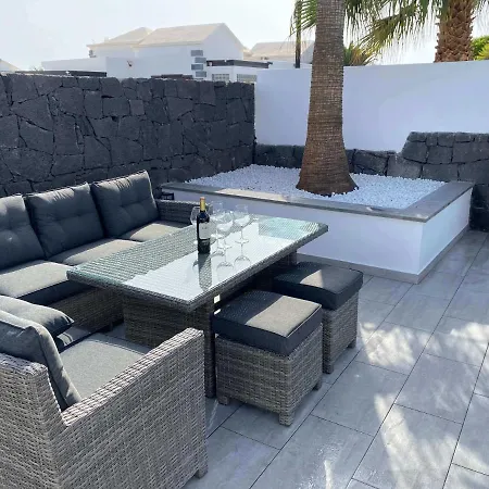 Villa Stunning Arabella - Heated Pool - Bbq - Amazing Terrace - Playa Blanca (Lanzarote)
